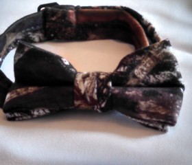 Infant or Toddler Mossy Oak BreakUp ® Camo Bow Tie Wedding