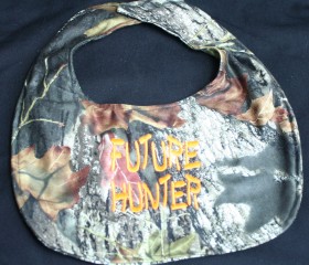 The Formal Sportsman Kid's Baby Bib w/Future Hunter Embroidery: New Mossy Oak Break Up ®