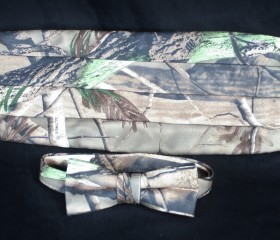 The Formal Sportsman Cummerbund and Bow Tie Set - Realtree AP ®