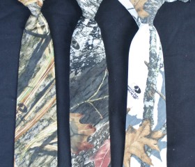 kids  Pre-tied Neck Ties Choice of: Mossy Oak Breakup, Winter Branch ,  Shadowgrass