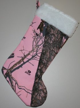 Christmas Stocking:   Mossy Oak Pink ®