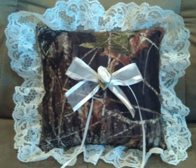 The Formal Sportsman Ring Bearer Pillows: New Mossy Oak Break Up ®