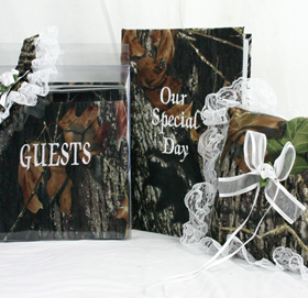 New Mossy Oak Break Up Wedding Set