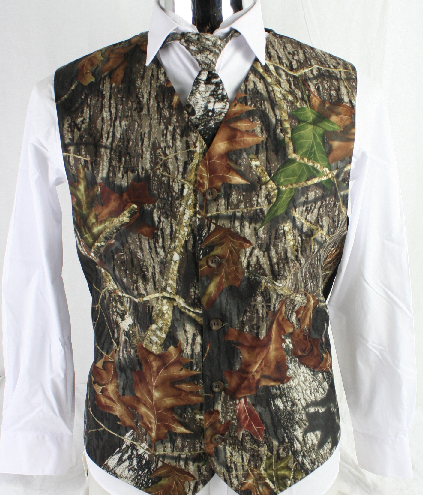 New Mossy Oak Break Up Full Back Vest The Formal SportsmanThe Formal Sportsman