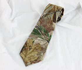 Realtree AP Camo Self Tie Neck Tie